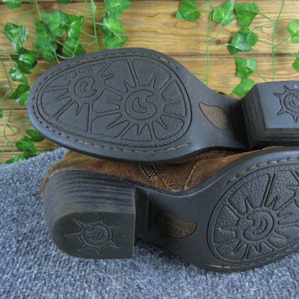 Born‎ Women's 9 Brown Suede Leather Ankle Booties Block Heel Zip Casual